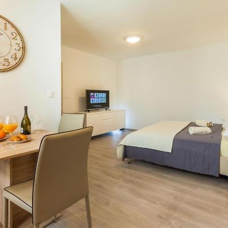 سبليت Apartments & Room Rollex المظهر الخارجي الصورة