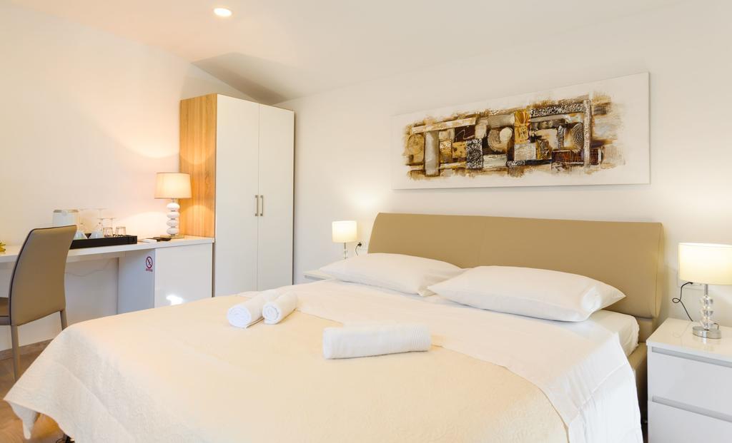 سبليت Apartments & Room Rollex المظهر الخارجي الصورة